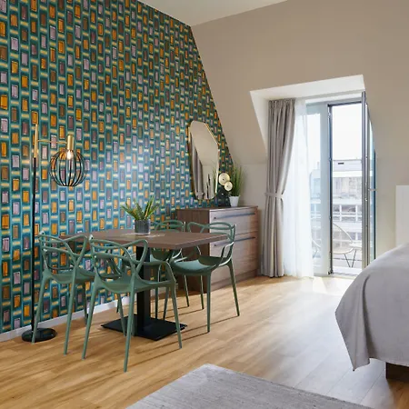 Aparthotel Vn17 Rooftop By Adrez Prag