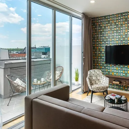 Vn17 Rooftop By Adrez Aparthotel Prag