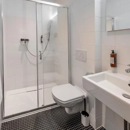 Vn17 Rooftop By Adrez Apart-hotel Praga