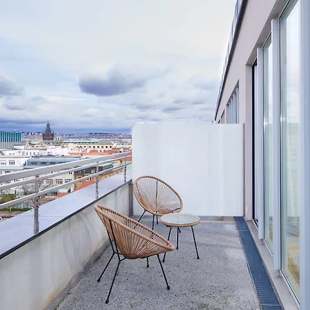 Vn17 Rooftop By Adrez מלון דירות 4*