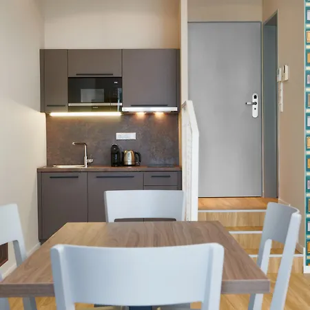 Vn17 Rooftop By Adrez