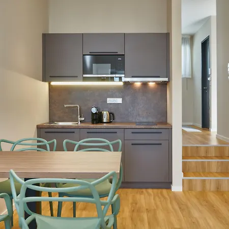 Vn17 Rooftop By Adrez 4* Πράγα