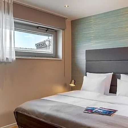 Vn17 Rooftop By Adrez Apartahotel Praga